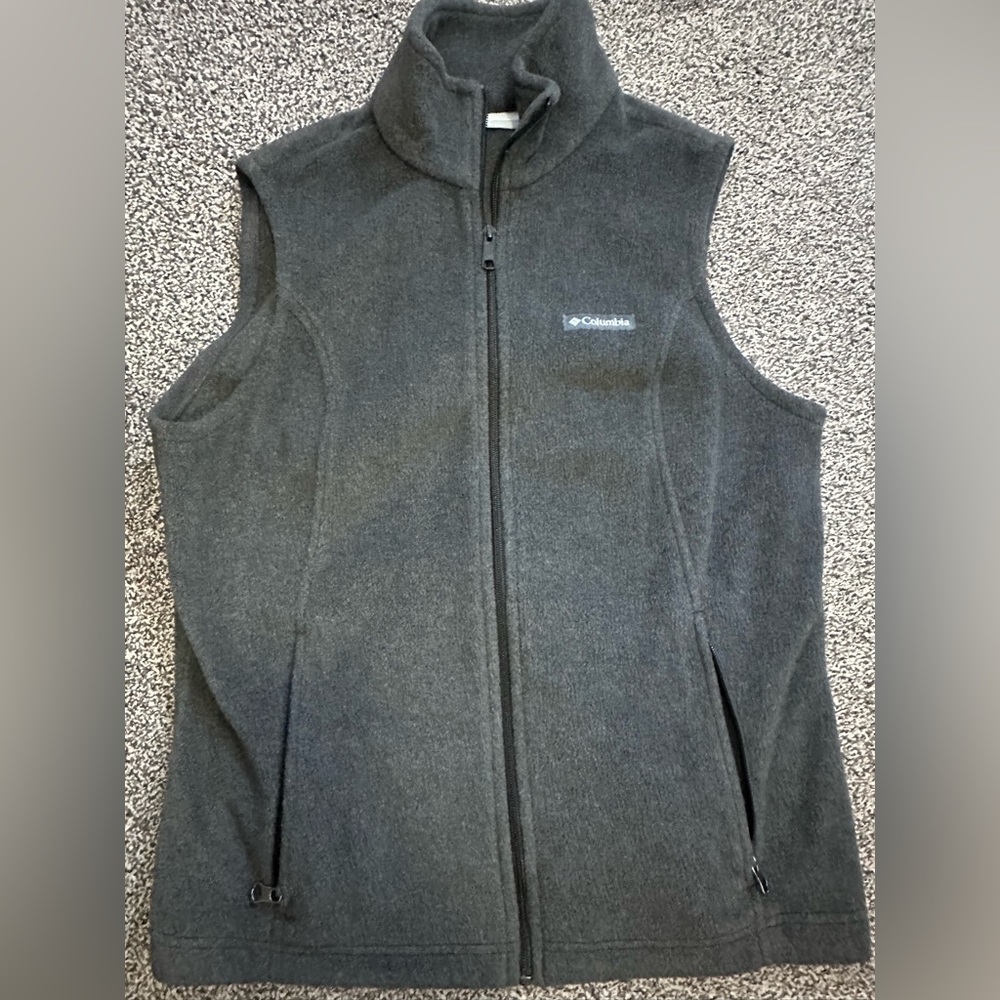 Columbia Charcoal Sleeveless Fleece Jacket